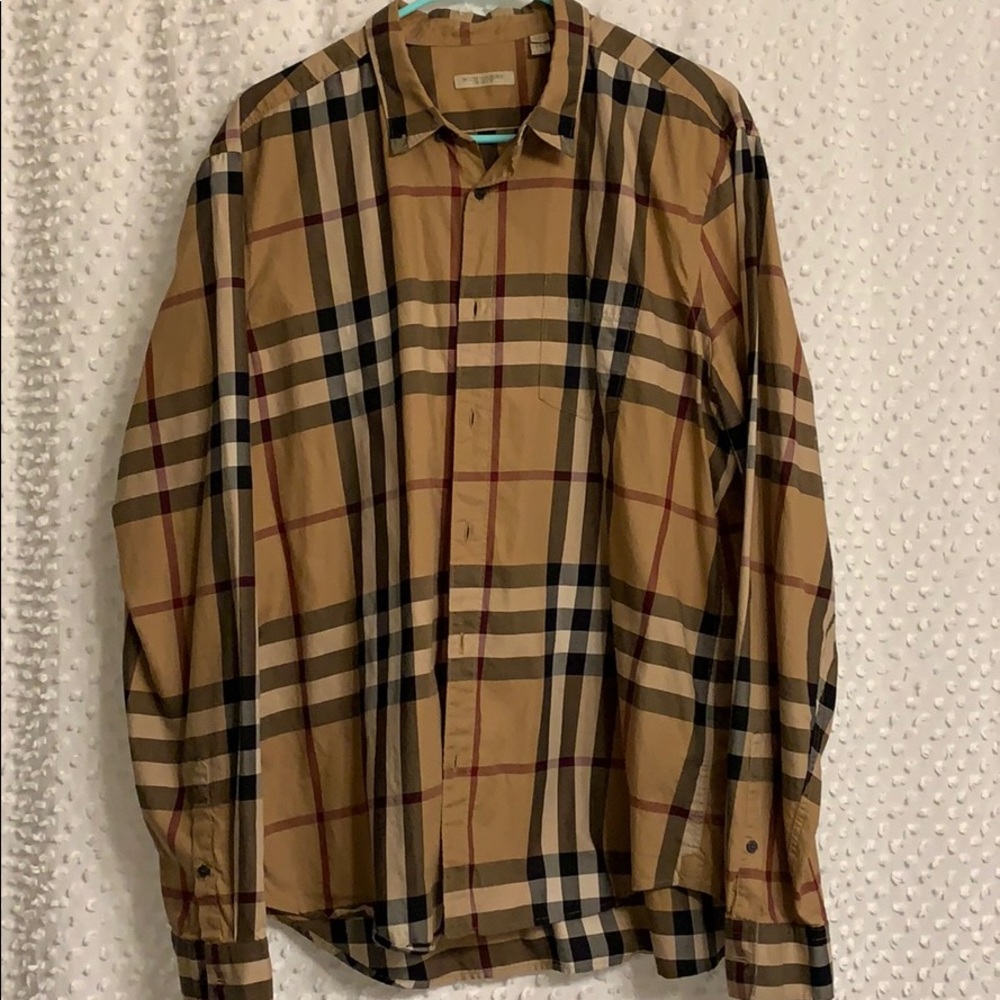 New men’s Burberry button down